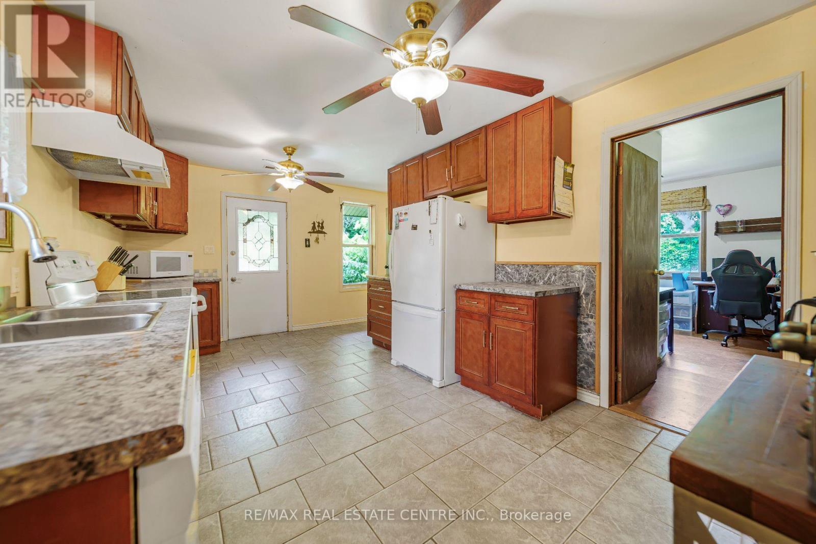 1374 5th Concession Road W, Hamilton, Ontario  L0R 2H2 - Photo 8 - X13625174