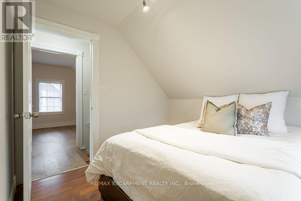 270 Beach Boulevard, Hamilton, Ontario  L8H 6W1 - Photo 25 - X13625188
