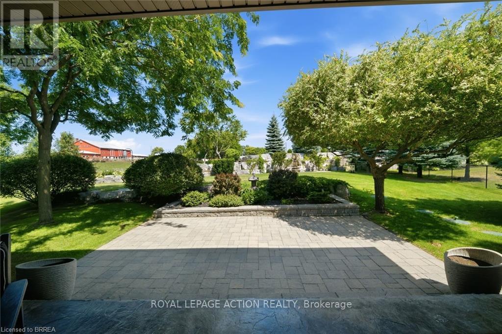 14 Ellington Place, Brantford, Ontario  N3T 0H5 - Photo 39 - X13625268