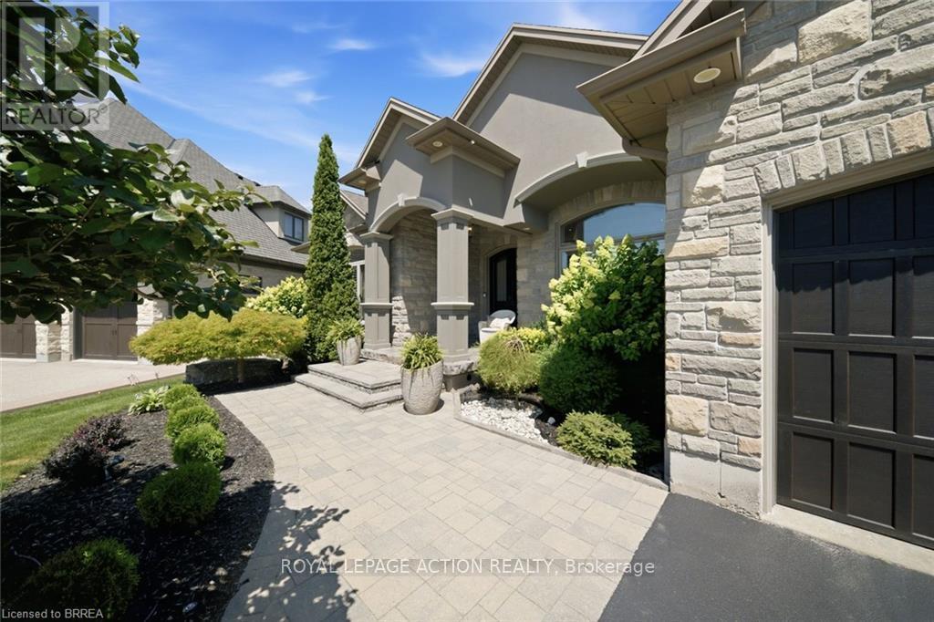 14 Ellington Place, Brantford, Ontario  N3T 0H5 - Photo 4 - X13625268