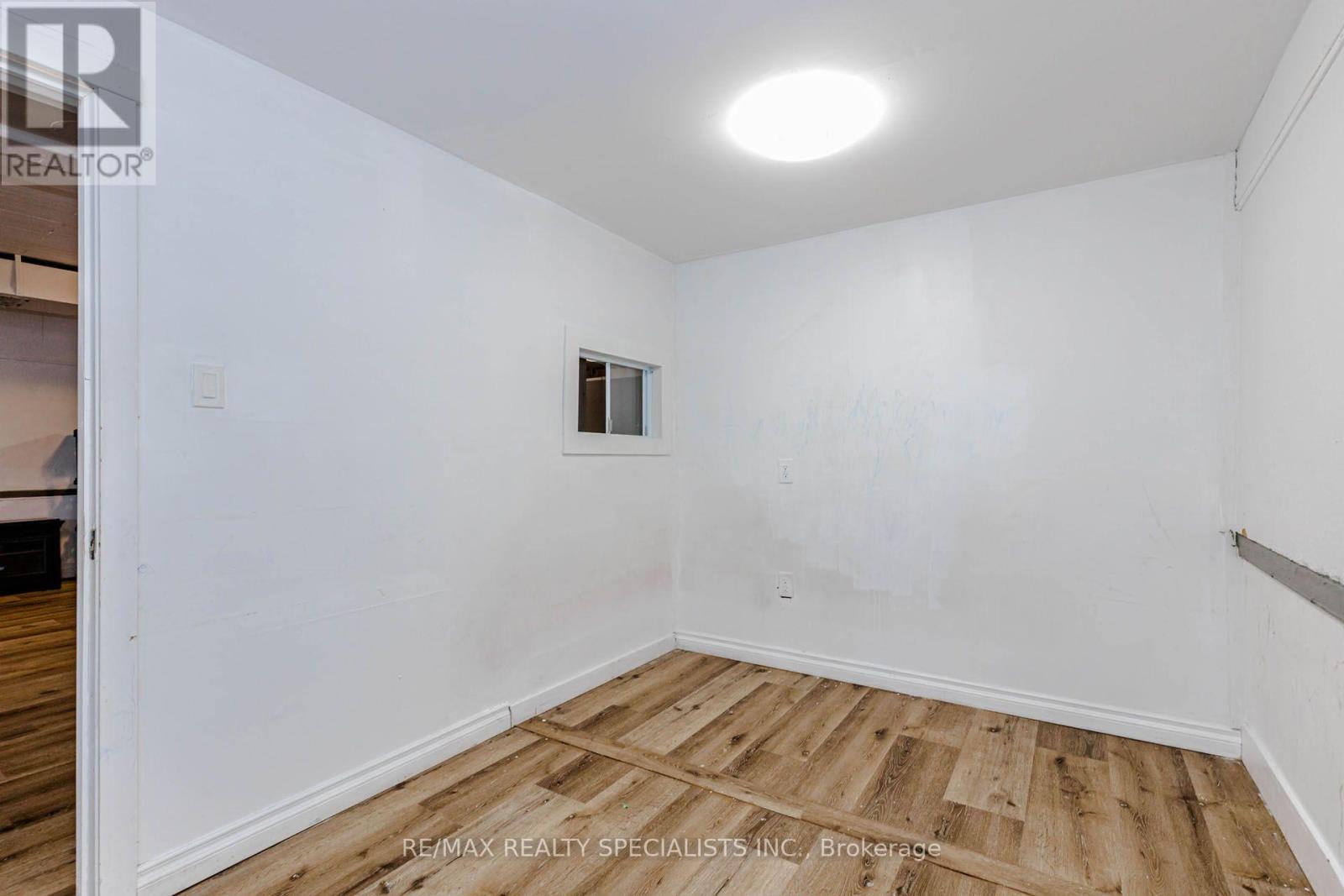37 Wellington Street, Cambridge, Ontario  N1R 3Y6 - Photo 30 - X13625330