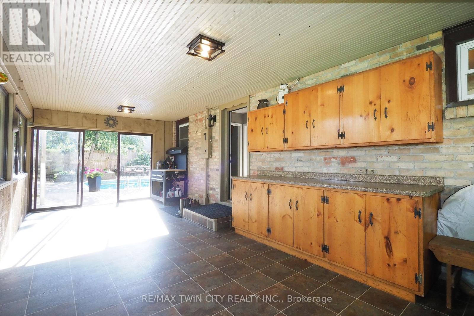 97 Hwy 2 Rr1 Road, Brant, Ontario  N0J 1V0 - Photo 10 - X13625398