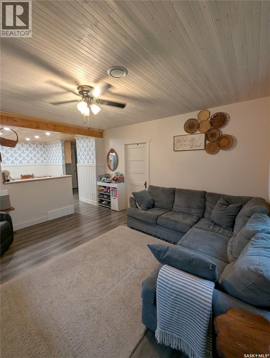 2009 7th Street, Rosthern, Saskatchewan  S0K 3R0 - Photo 10 - SK044196