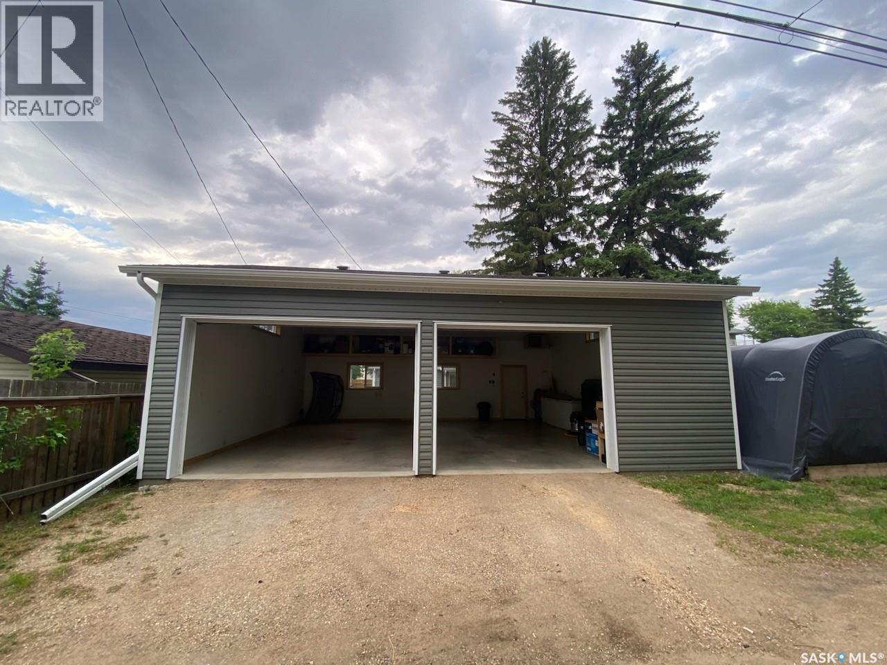 2009 7th Street, Rosthern, Saskatchewan  S0K 3R0 - Photo 2 - SK044196