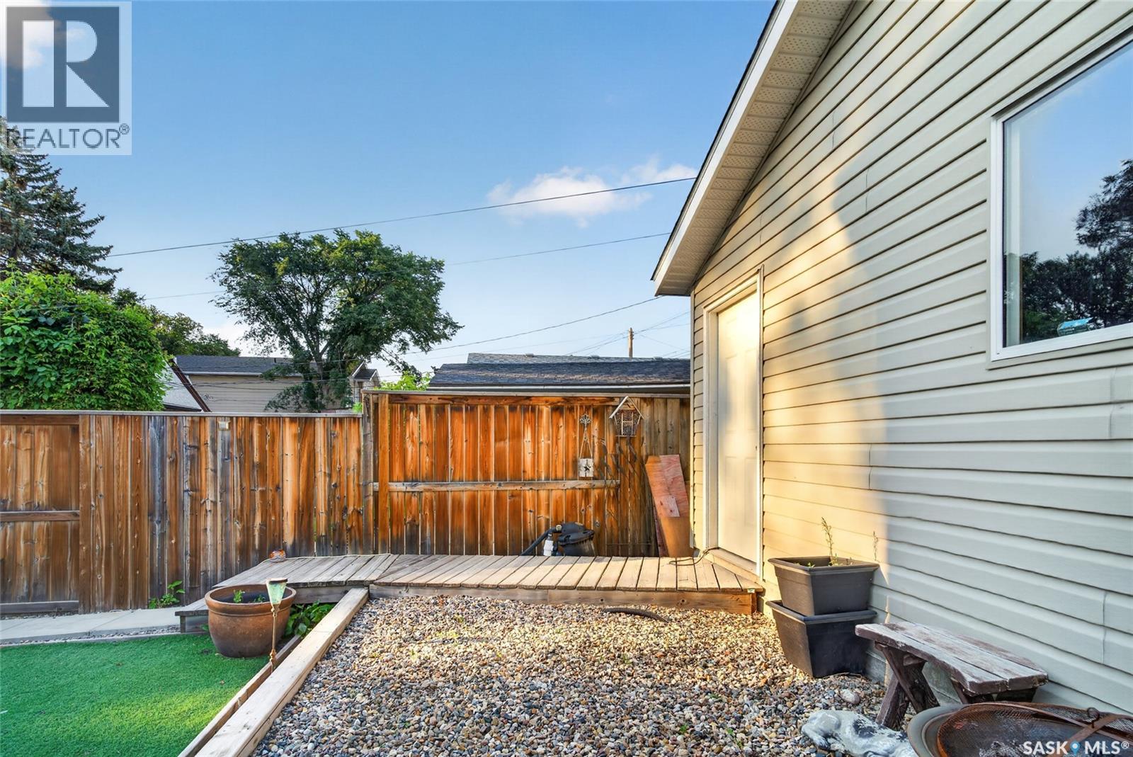 514 K Avenue N, Saskatoon, Saskatchewan  S7L 2M7 - Photo 36 - SK044184