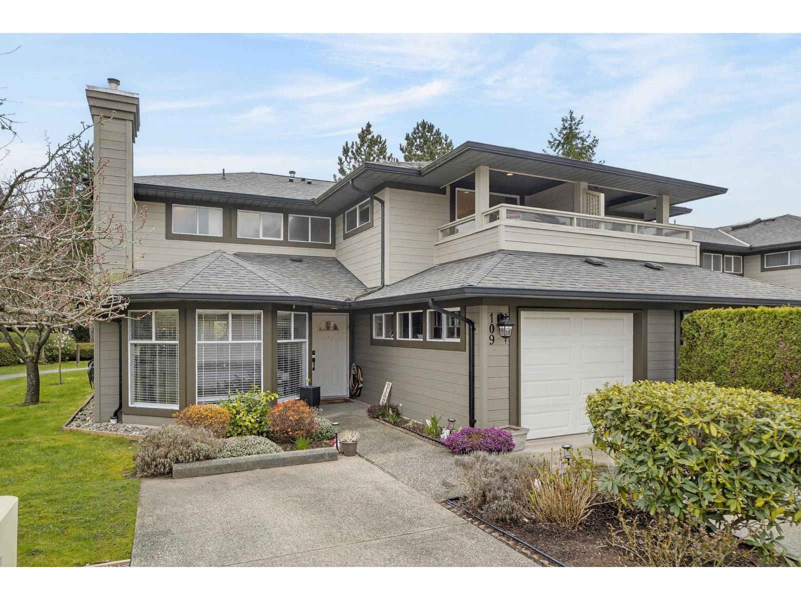 109 16080 82 Avenue, Surrey, British Columbia  V4N 0N6 - Photo 1 - R3151233