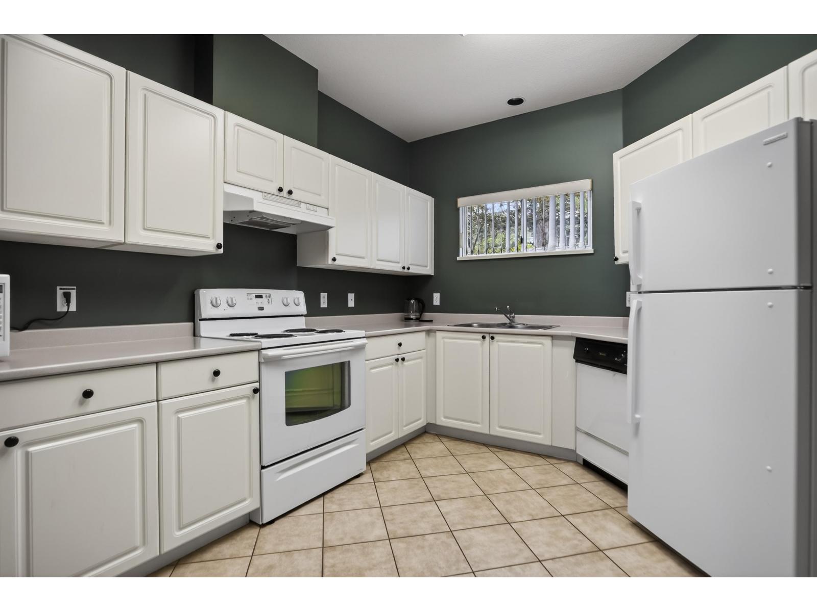 109 16080 82 Avenue, Surrey, British Columbia  V4N 0N6 - Photo 37 - R3151233