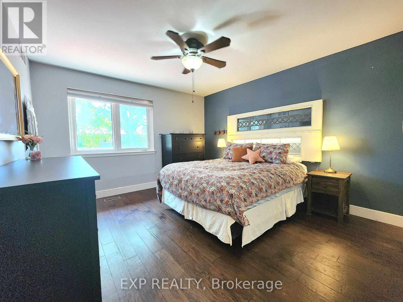 2832 Windwood Drive, Mississauga, Ontario L5N 1W7 - Photo 11 - W13624384