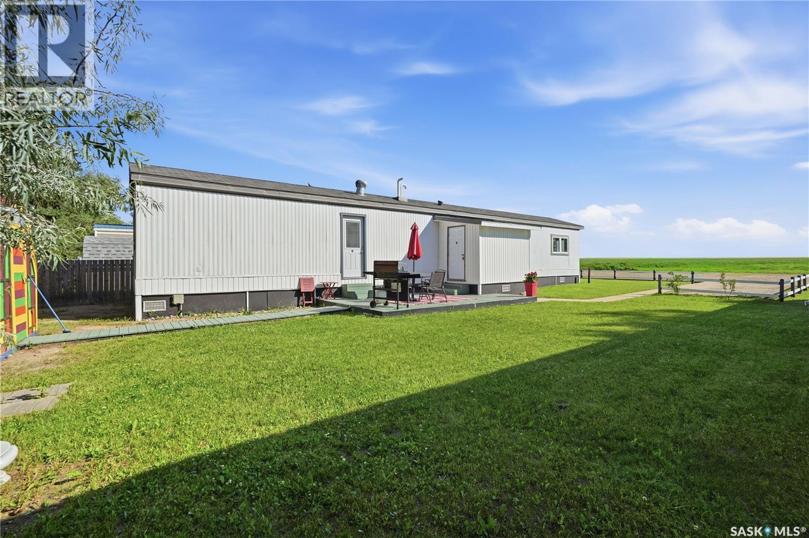 134 Spruce Street, Caronport, Saskatchewan  S0H 0S0 - Photo 30 - SK043854