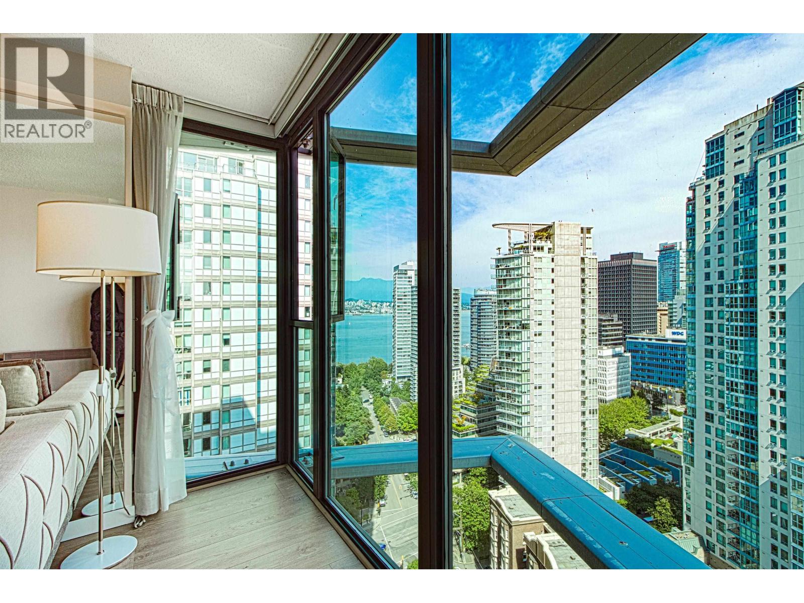 2509 1331 W Georgia Street, Vancouver, British Columbia V6E 4P1 - Photo 13 - R3151404