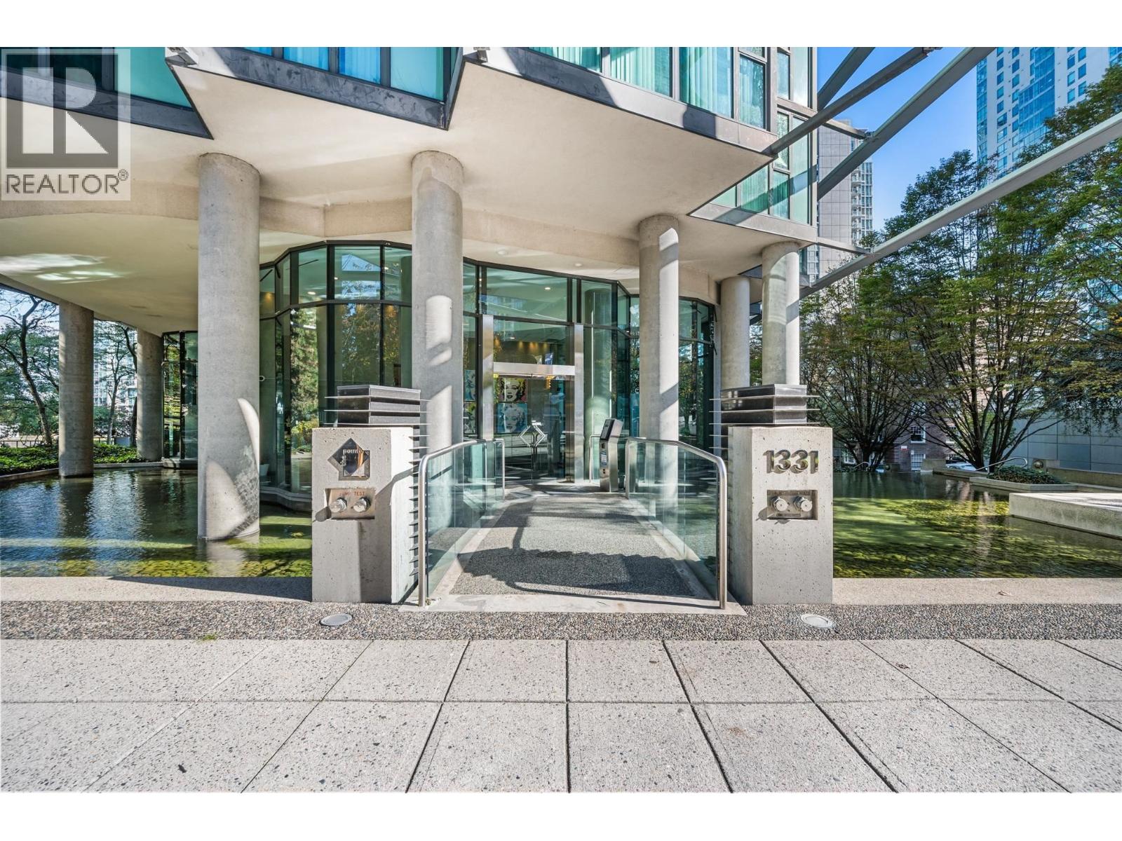2509 1331 W Georgia Street, Vancouver, British Columbia V6E 4P1 - Photo 2 - R3151404