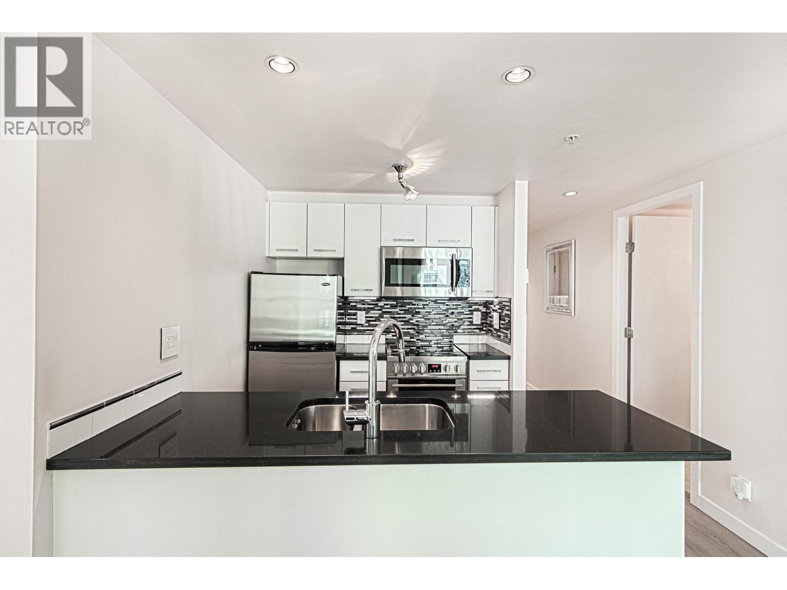2509 1331 W Georgia Street, Vancouver, British Columbia V6E 4P1 - Photo 9 - R3151404