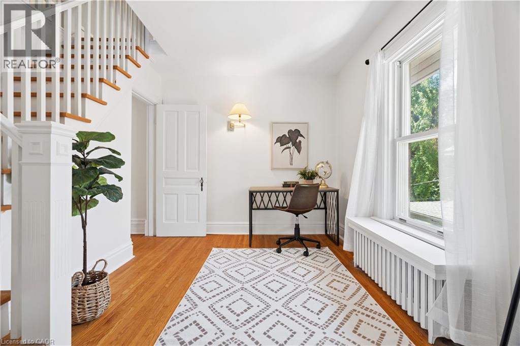 25 W Suffolk Street W, Guelph, Ontario  N1H 2H9 - Photo 39 - 40849881