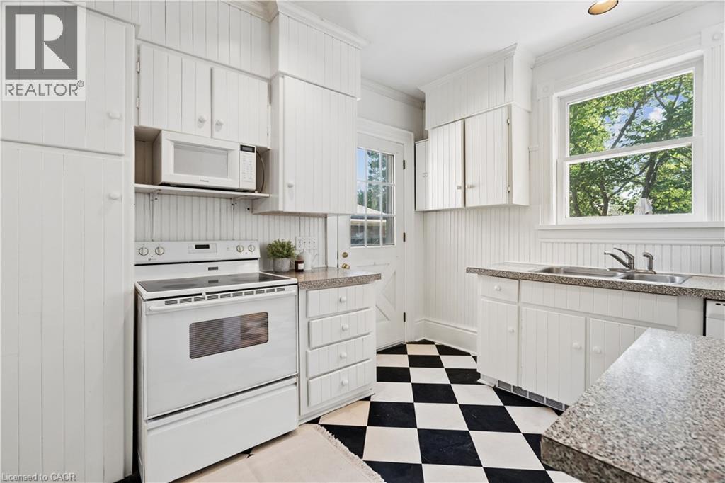 25 W Suffolk Street W, Guelph, Ontario  N1H 2H9 - Photo 21 - 40849881