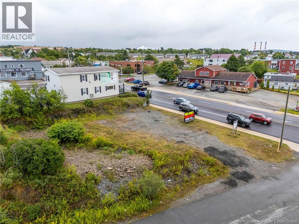 33 Loch Lomond Road, Saint John, New Brunswick E2J 1X4 - Photo 2 - NB145136