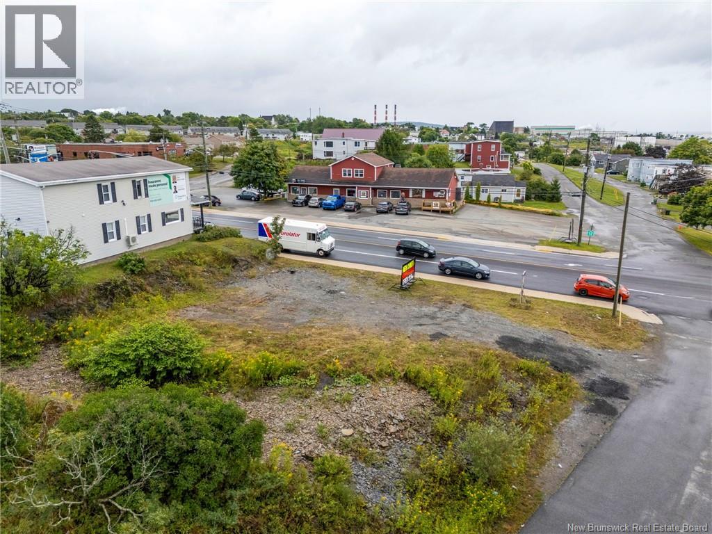 33 Loch Lomond Road, Saint John, New Brunswick E2J 1X4 - Photo 3 - NB145136