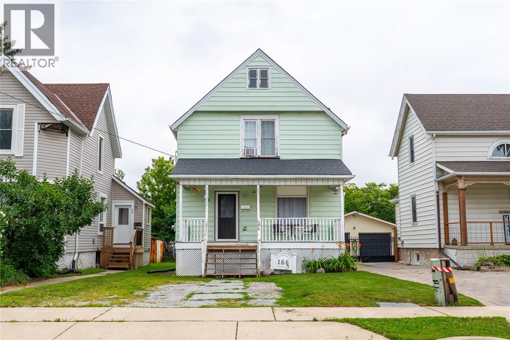 166 John Street, Sarnia, Ontario  N7T 2Y9 - Photo 3 - 26018541
