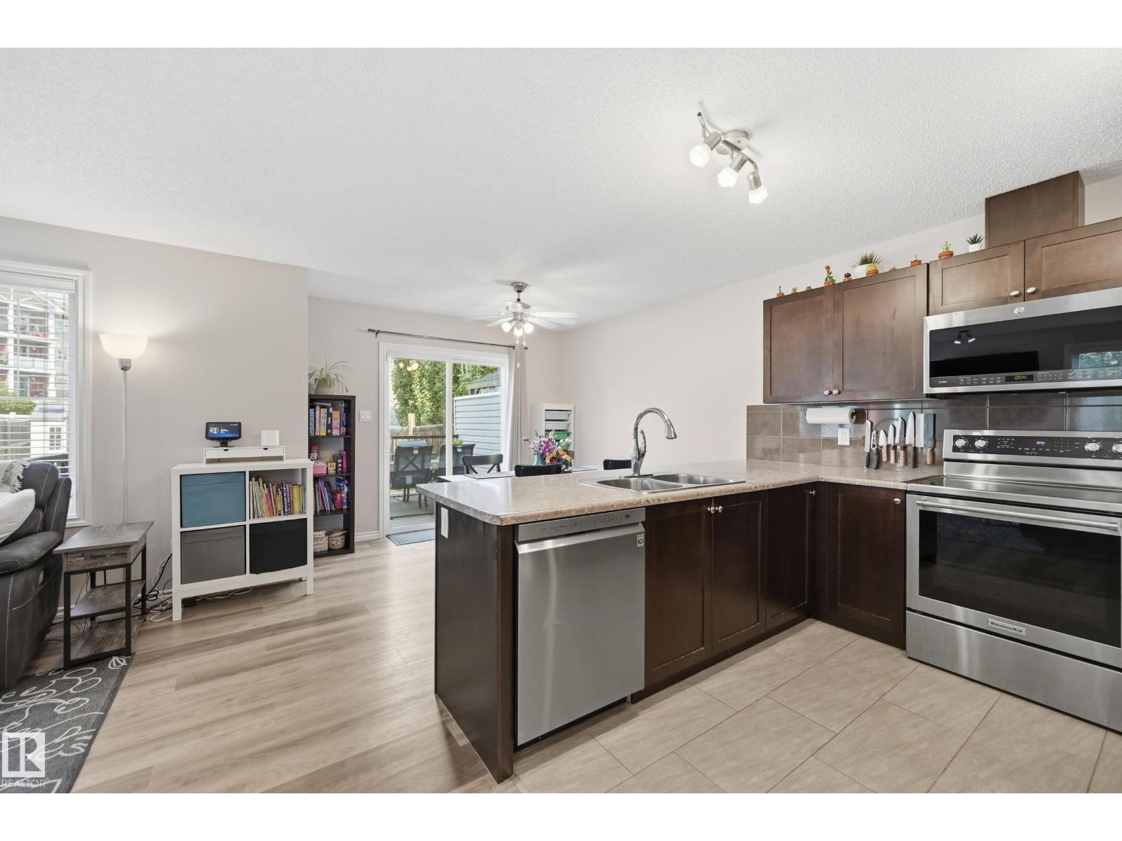 3606 Whitelaw Ba NW, Edmonton, Alberta  T6W 0P9 - Photo 9 - E4501470