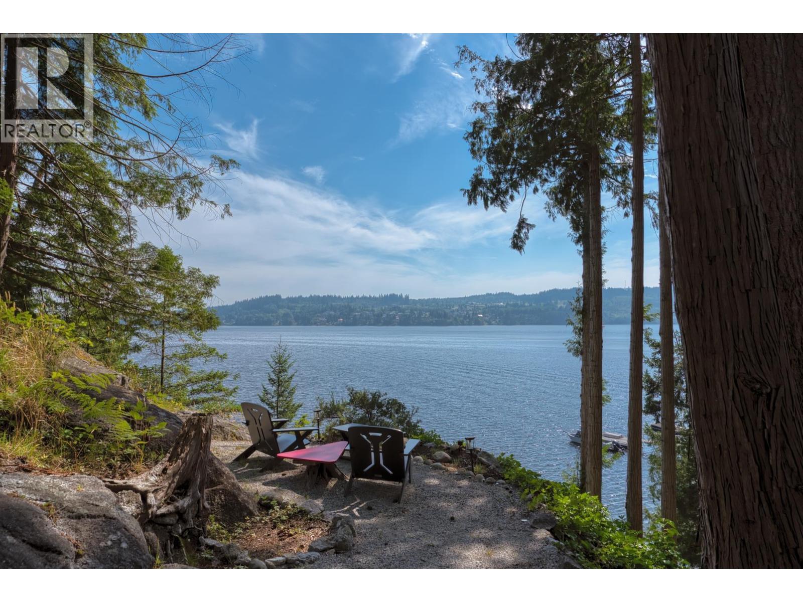 6043 Coracle Drive, Sechelt, British Columbia  V7Z 0C9 - Photo 11 - R3151066