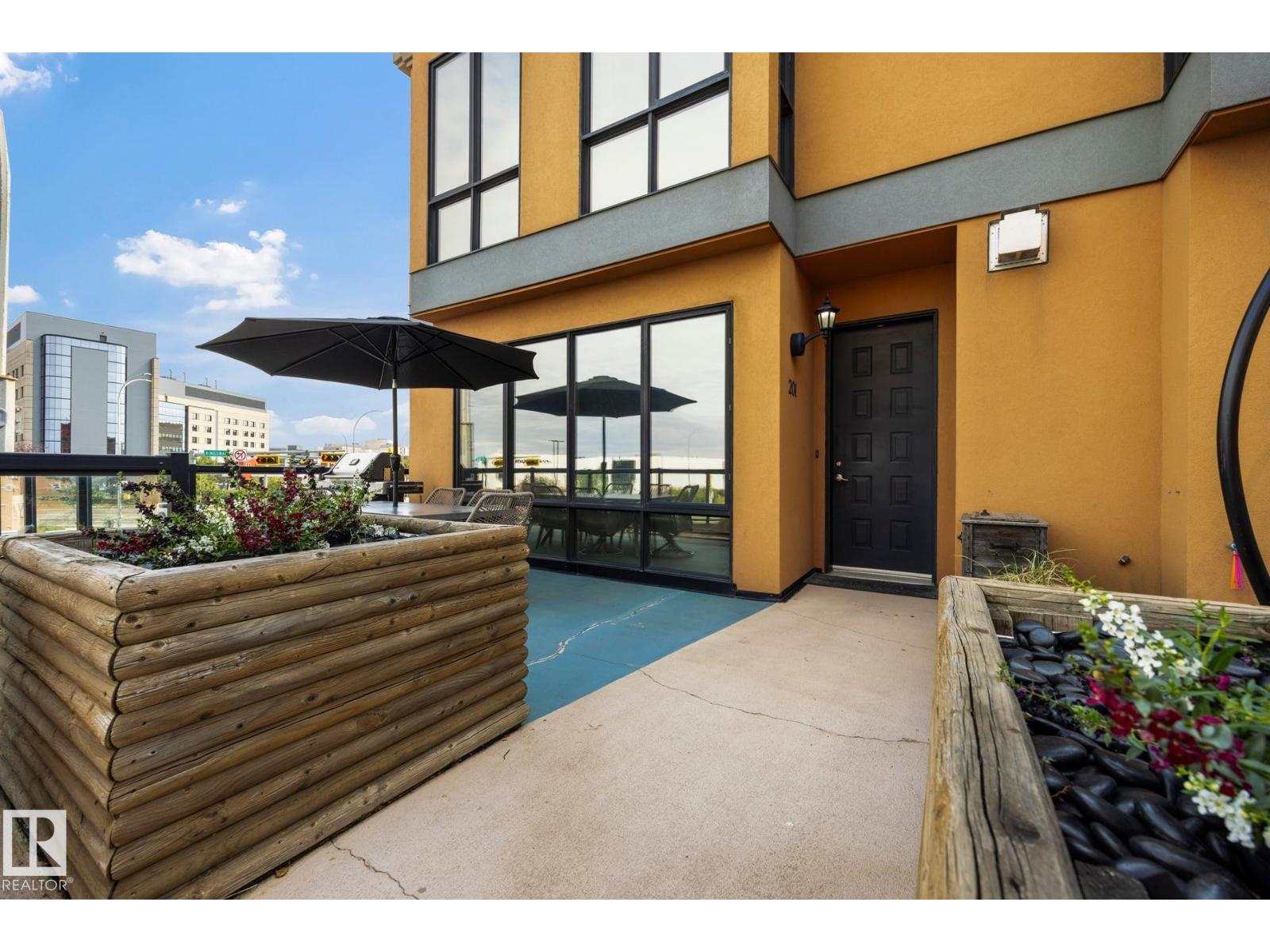#201 10625 KINGSWAY AV NW, edmonton, Alberta