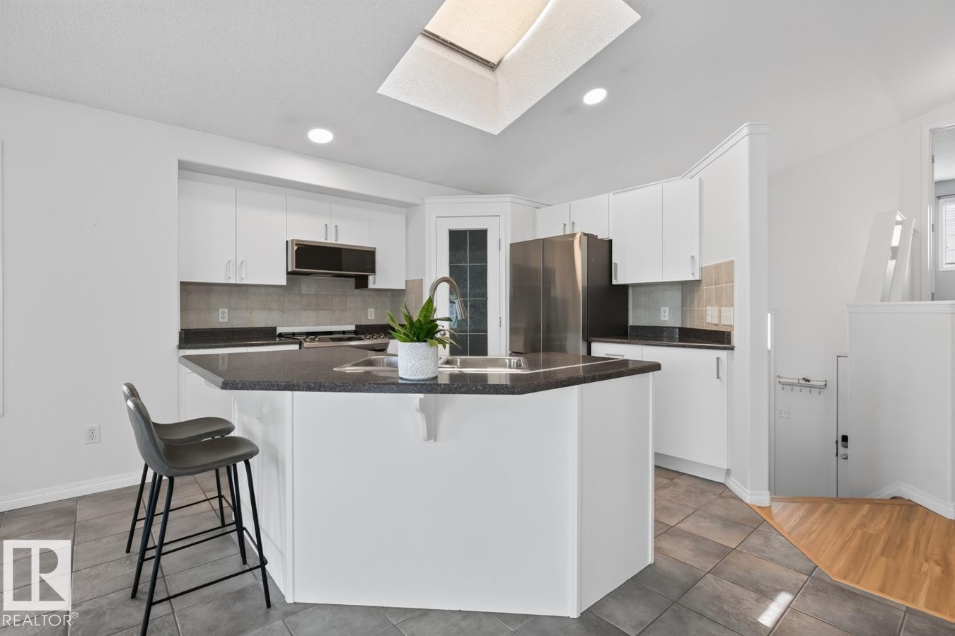 387 Foxboro Wy, Sherwood Park, Alberta  T8A 6K4 - Photo 14 - E4501569