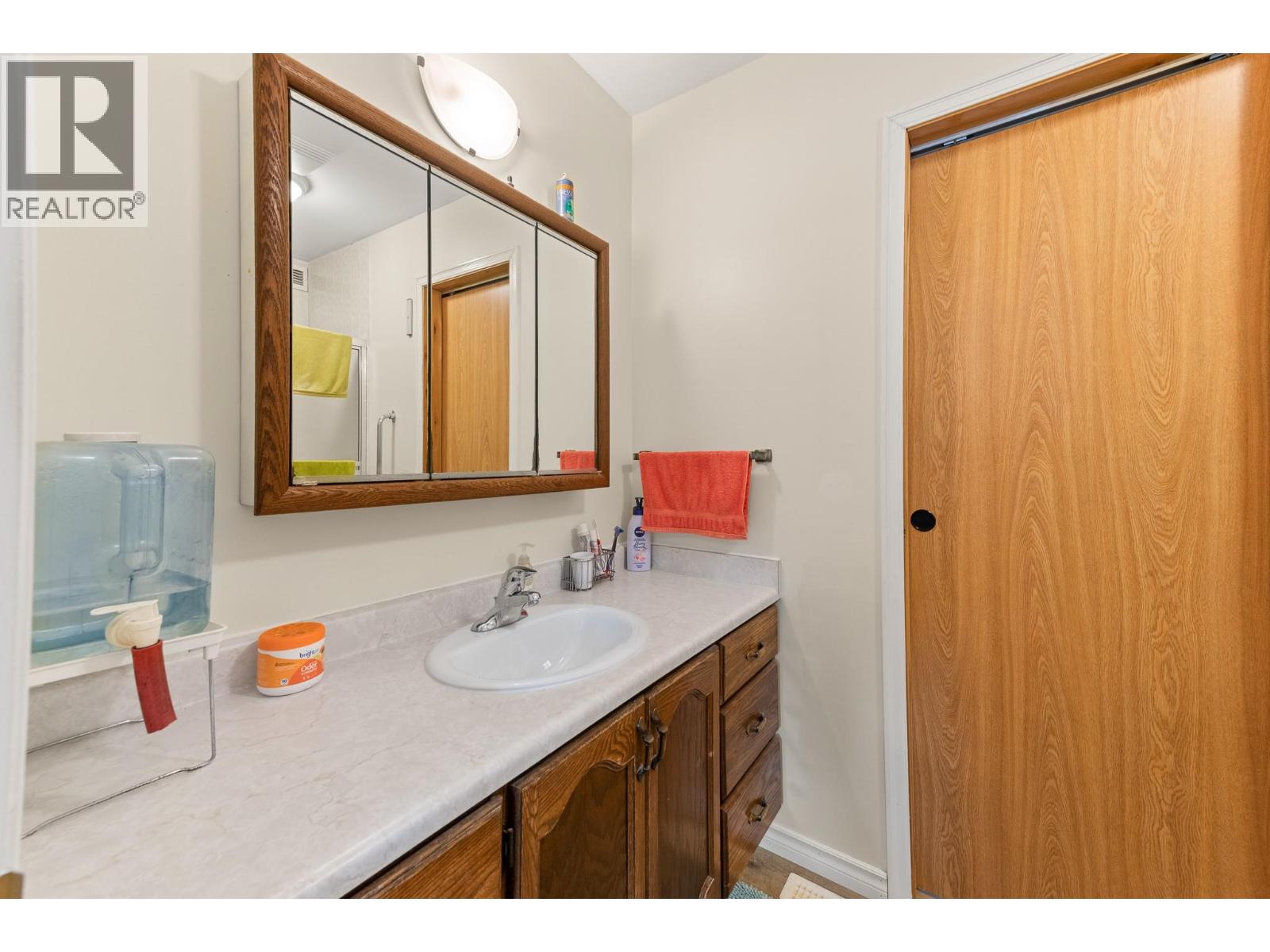 614 16th Avenue N, Creston, British Columbia  V0B 1G5 - Photo 27 - 10395048