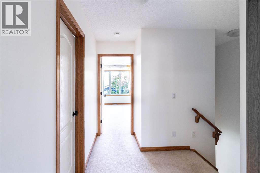 8, 120 Ross Avenue, Cochrane, Alberta T4C 2E5 - Photo 22 - A2318667