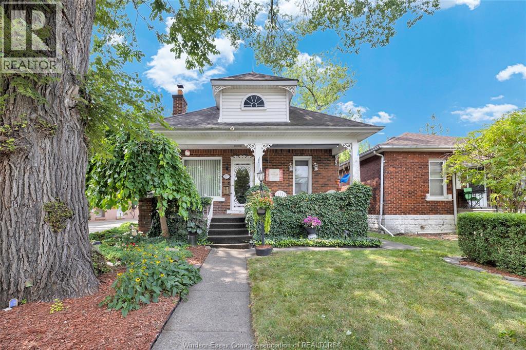 1337 JANETTE, Windsor, Ontario