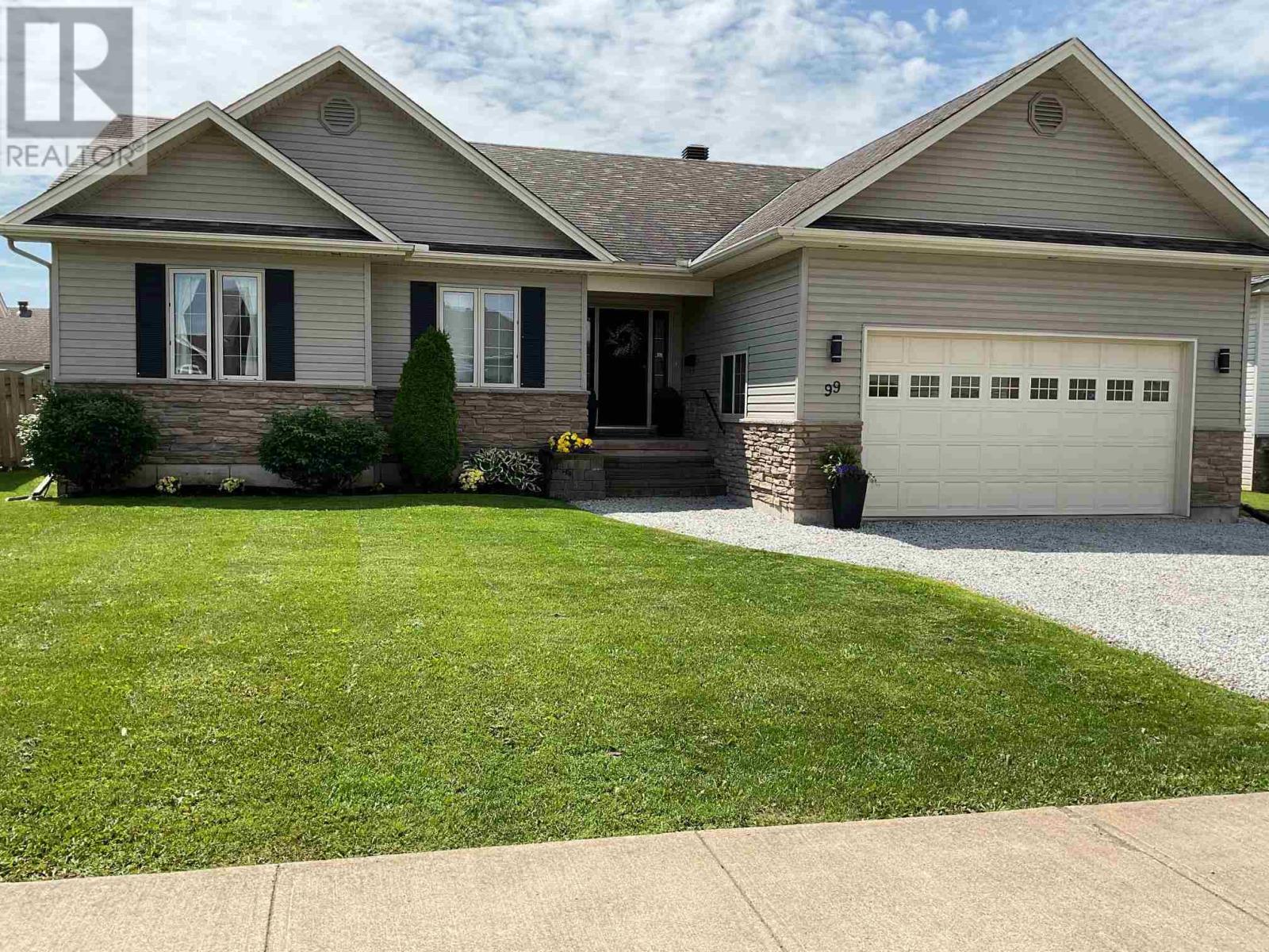 99 Beaumont Ave, Sault Ste. Marie, Ontario  P6C 6E7 - Photo 45 - SM260926