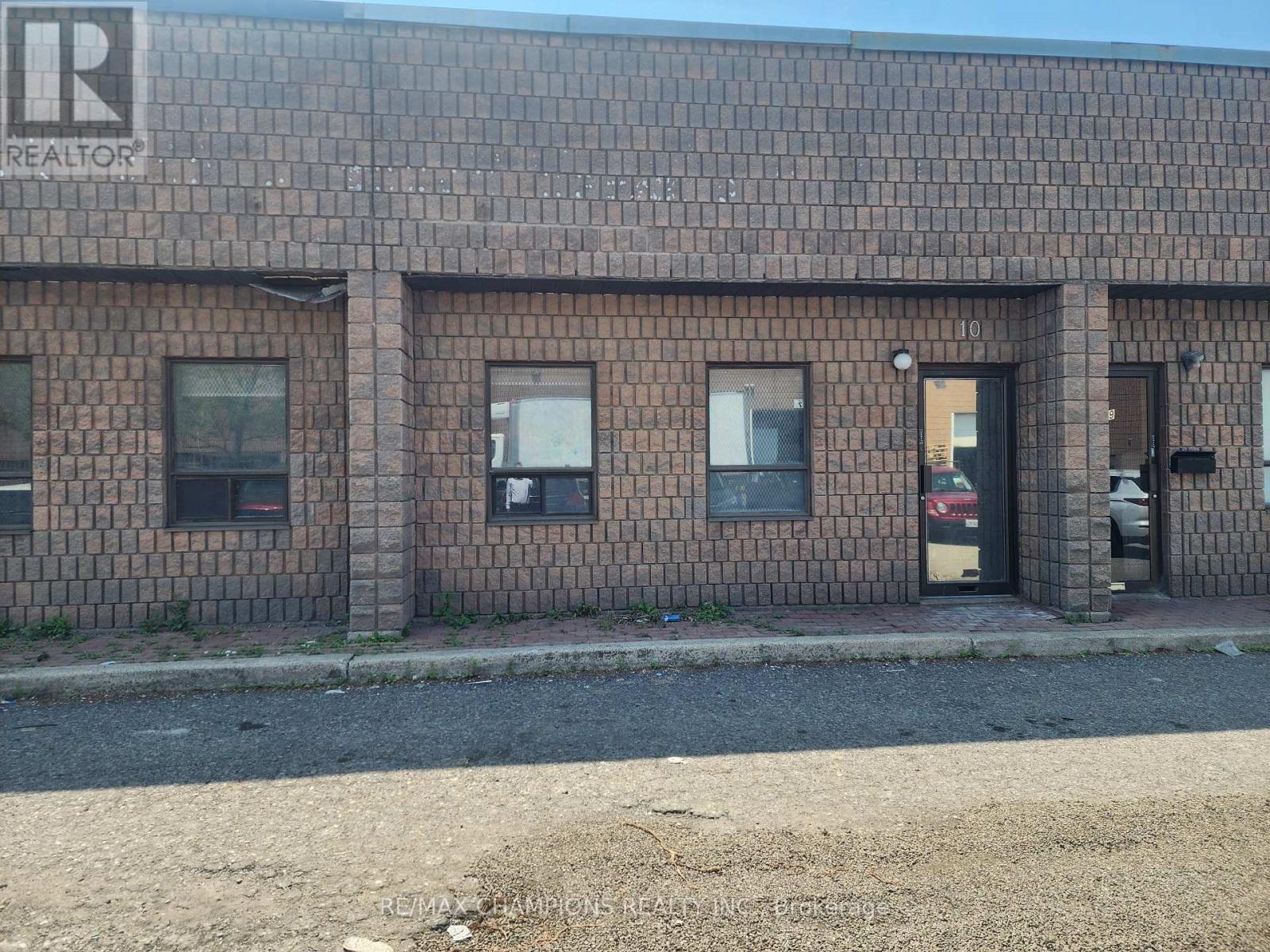 10 - 227 Advance Boulevard, Brampton, Ontario  L6T 4J2 - Photo 2 - W13595434