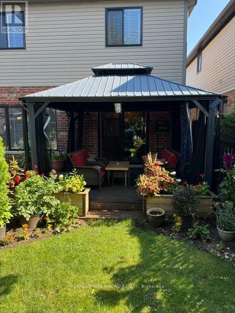 102 Willow Lane, Grimsby, Ontario  L3M 5P7 - Photo 39 - X13616466