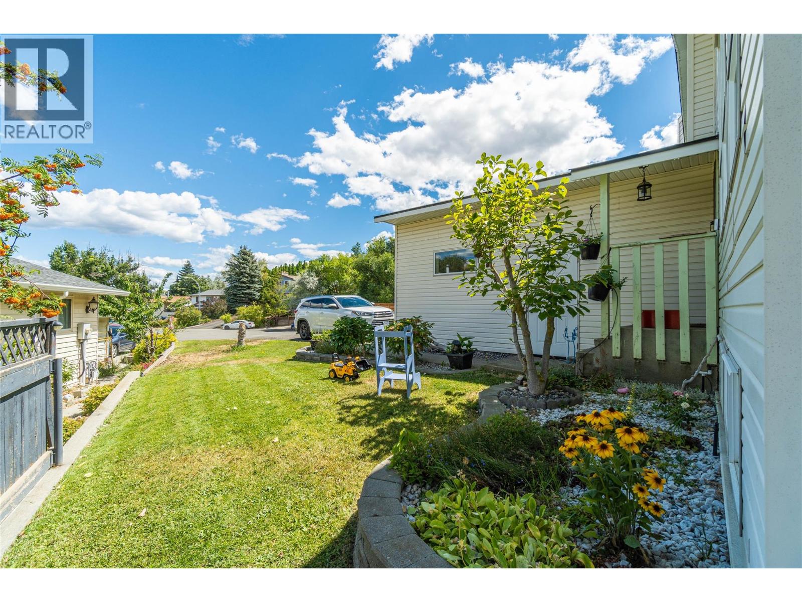 1579 Napier Place, Kamloops, British Columbia  V2B 7S1 - Photo 3 - 10396207