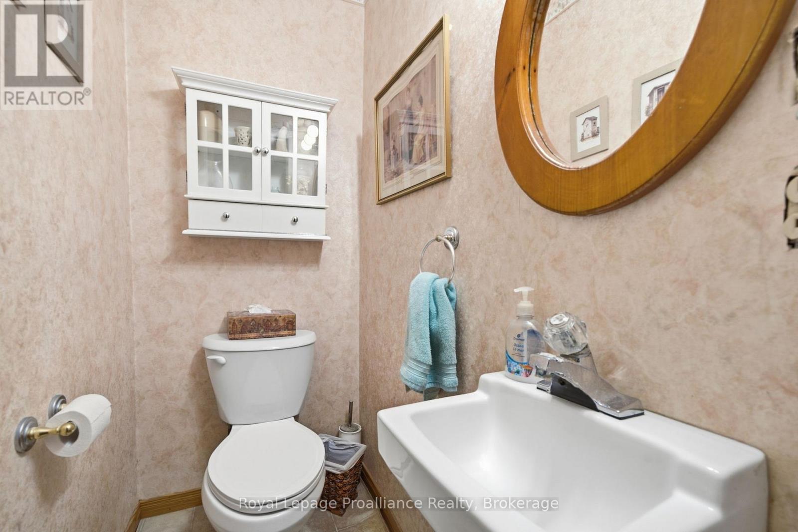 H - 11 Prince Of Wales Drive, Belleville, Ontario K8P 2T5 - Photo 15 - X13625446