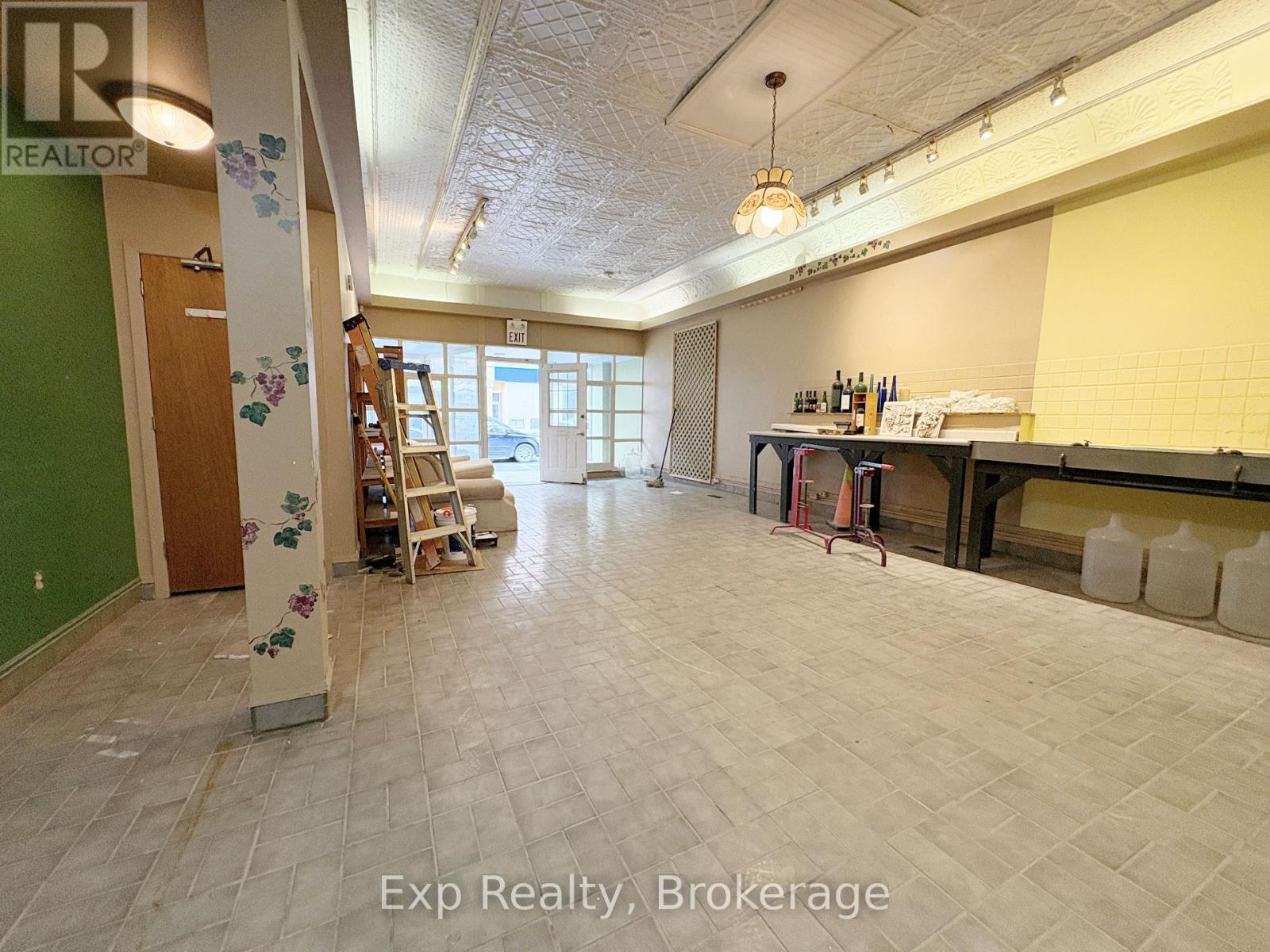 41 Dundas Street E, Greater Napanee, Ontario  K7R 1H7 - Photo 4 - X13625492