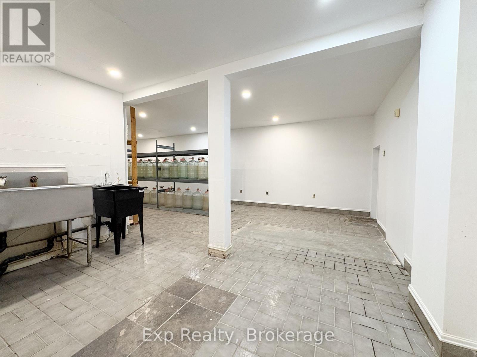 41 Dundas Street E, Greater Napanee, Ontario  K7R 1H7 - Photo 5 - X13625492