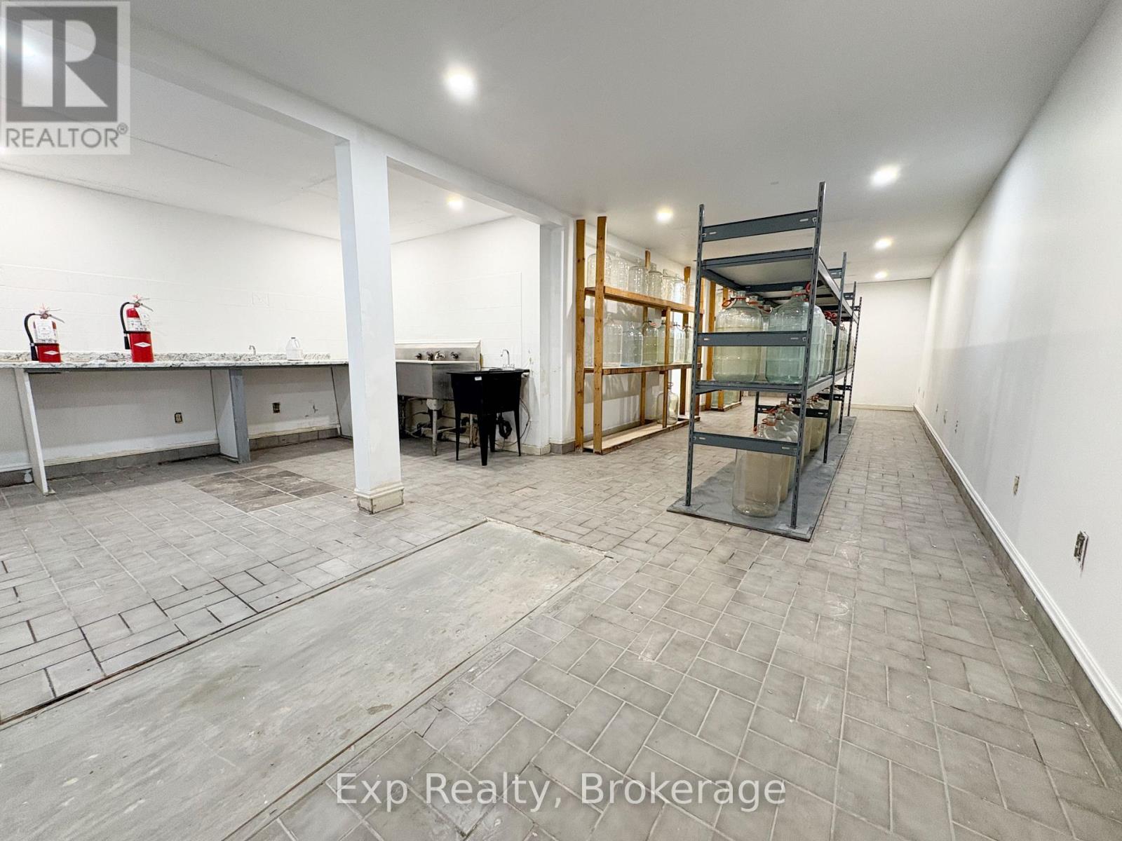 41 Dundas Street E, Greater Napanee, Ontario  K7R 1H7 - Photo 6 - X13625492