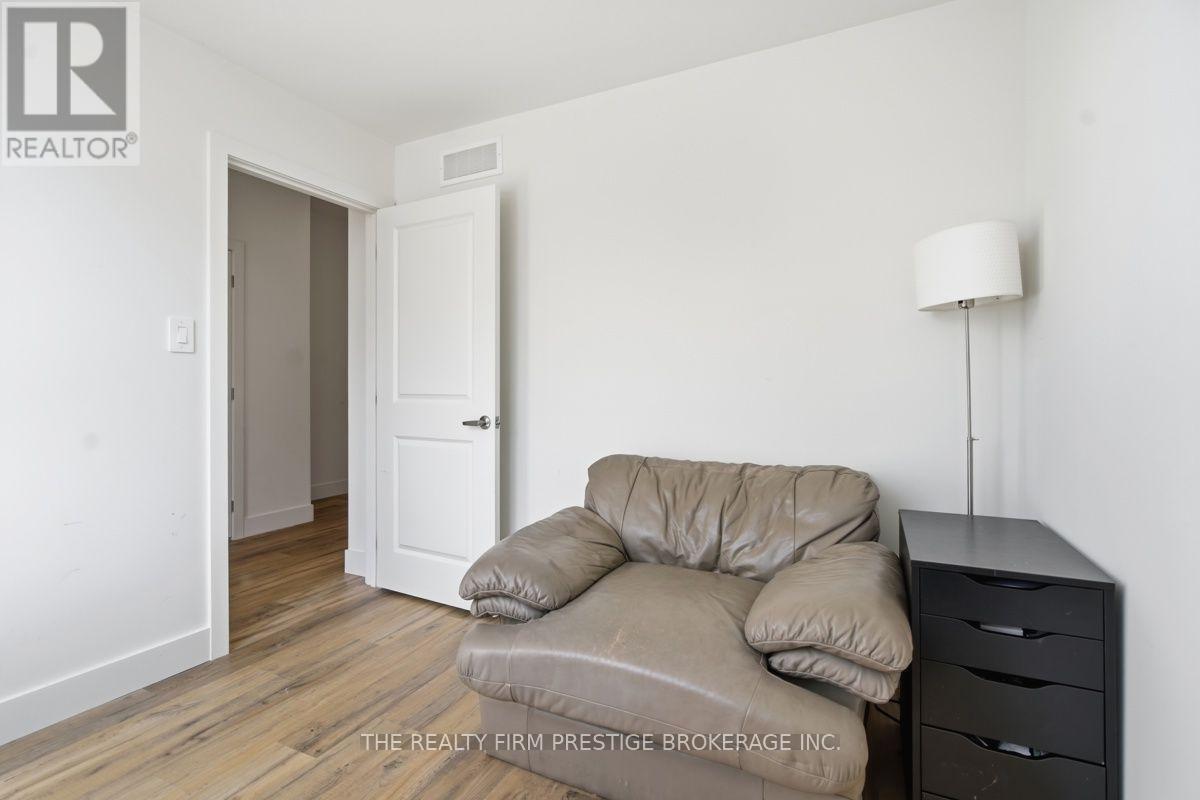 28 - 1595 Capri Crescent, London North, Ontario  N6G 3P2 - Photo 6 - X13625518