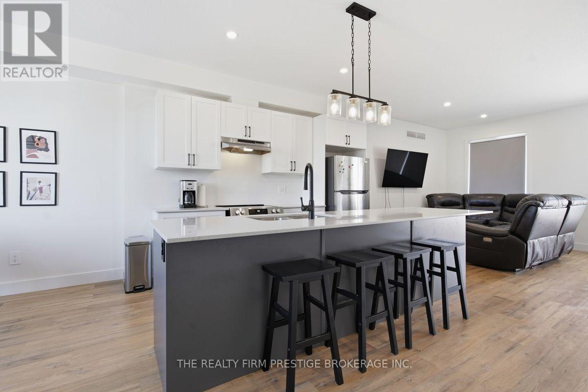 28 - 1595 Capri Crescent, London North, Ontario  N6G 3P2 - Photo 8 - X13625518