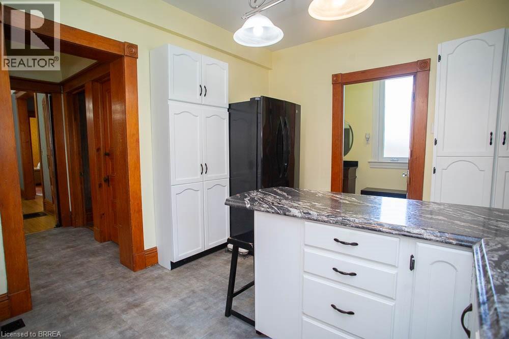 162 Grand River Street N, Paris, Ontario  N3L 2M6 - Photo 15 - 40846163