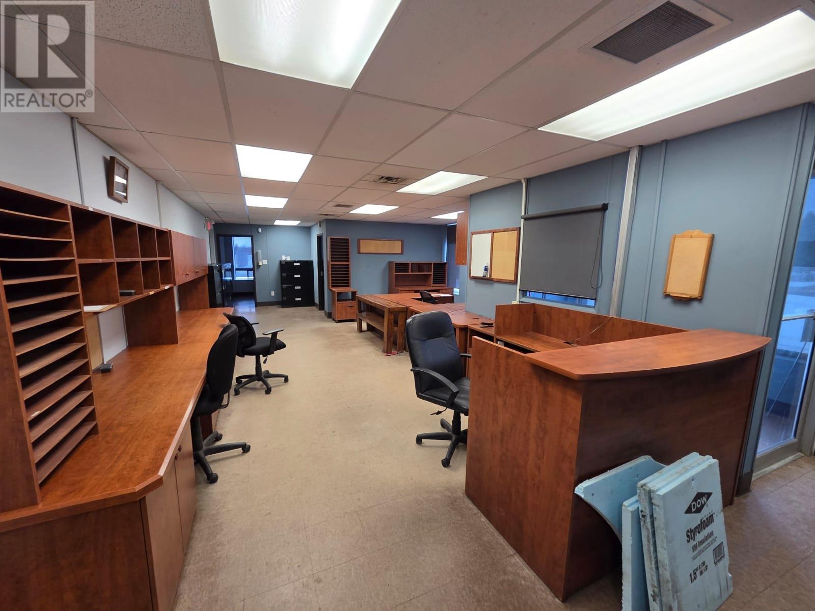 905 Commerce St S, Thunder Bay, Ontario  P7E 6E8 - Photo 22 - TB2600518
