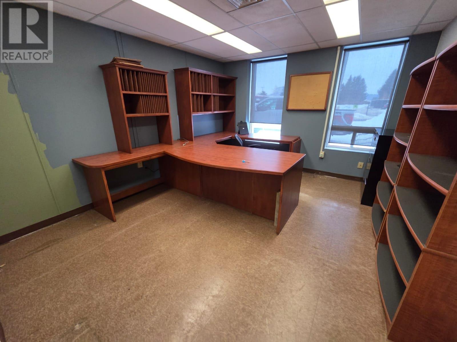 905 Commerce St S, Thunder Bay, Ontario  P7E 6E8 - Photo 19 - TB2600518