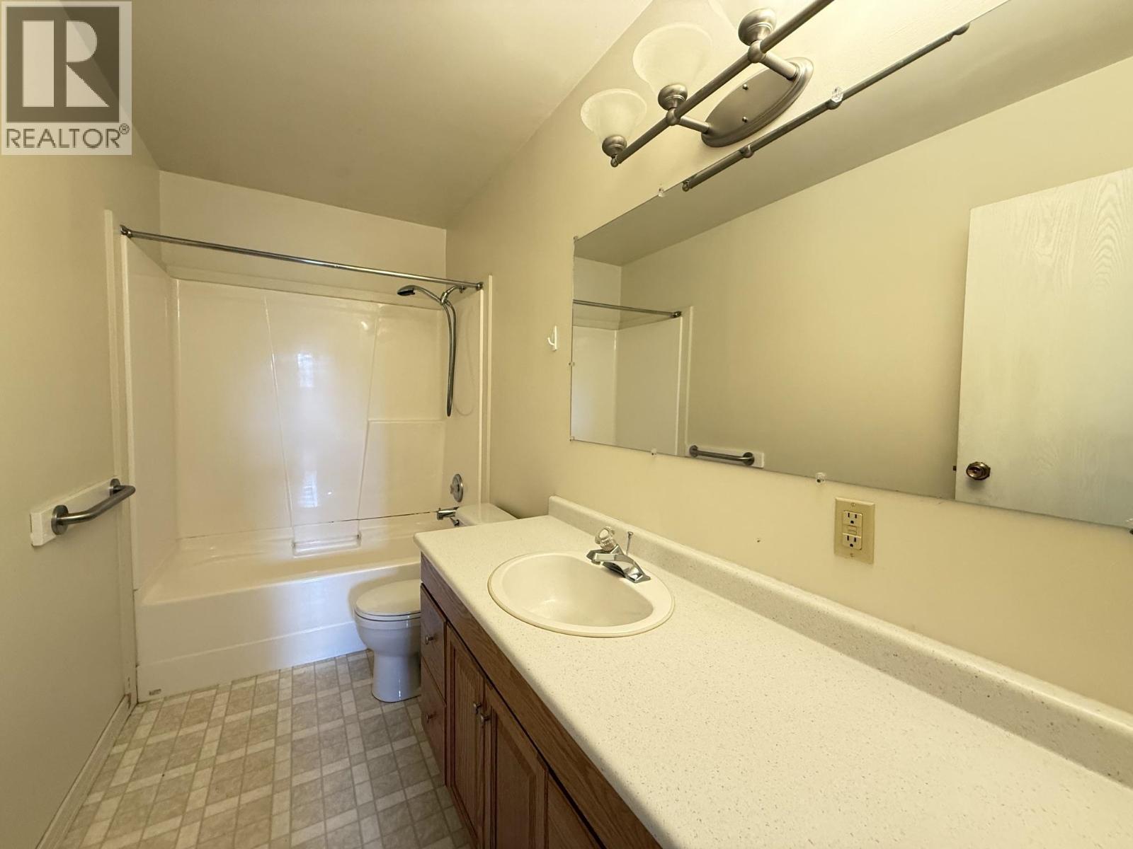 970 Western Avenue, Williams Lake, British Columbia  V2G 2J6 - Photo 7 - R3151548