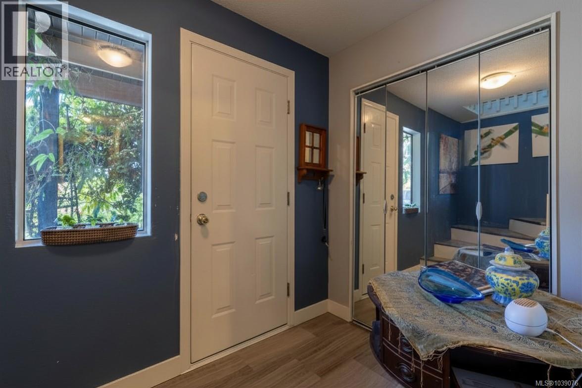 307 Maliview Dr, Salt Spring, British Columbia  V8K 1B1 - Photo 2 - 1039076