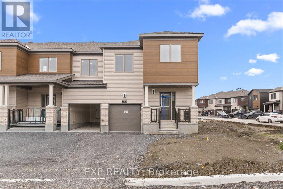 246 CATNIP CRESCENT, Ottawa, Ontario