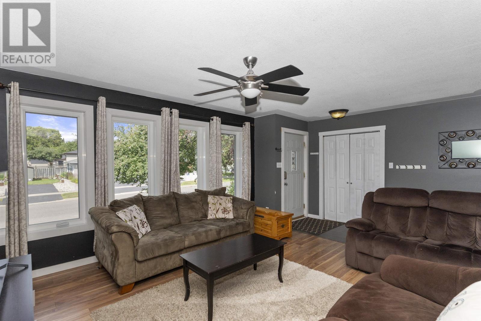 138 Iris Cres., Thunder Bay, Ontario P7A 7Z9 - Photo 8 - TB2602080