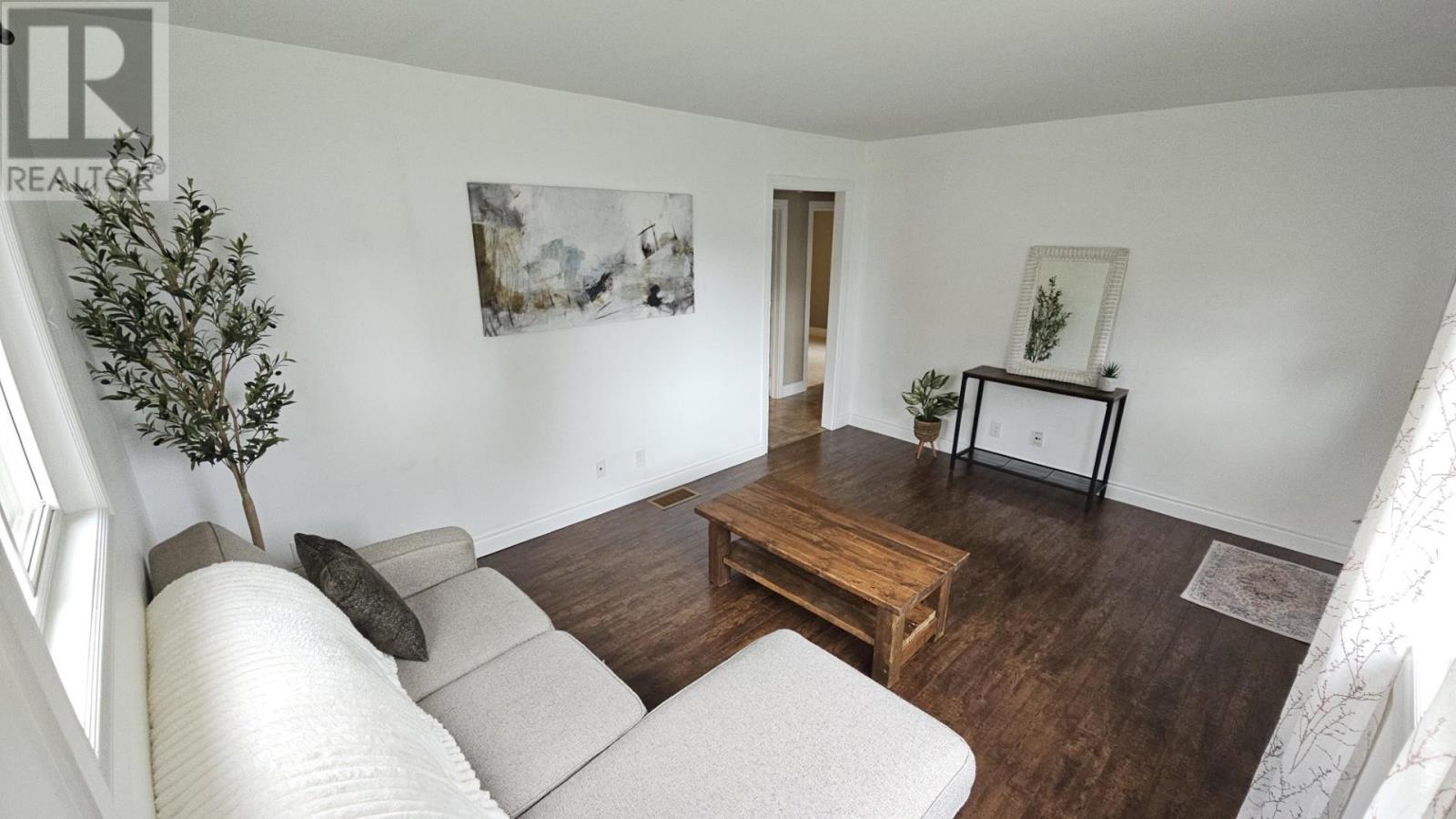 1325 Wallbridge Ave, Thunder Bay, Ontario  P7E 3K7 - Photo 4 - TB2602086