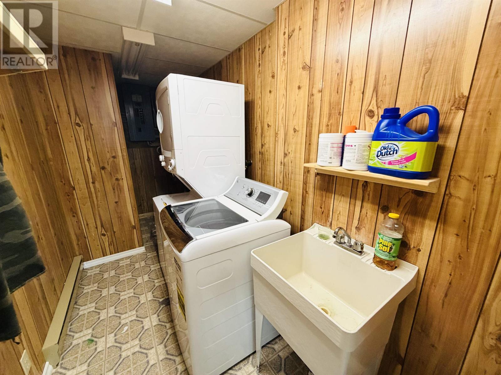 239 Memorial Ave, Dryden, Ontario  P8N 2M6 - Photo 39 - TB2602179