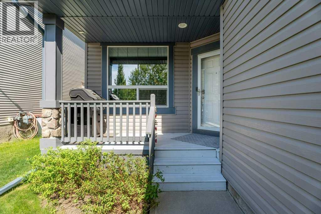 100 Drake Landing Common, Okotoks, Alberta  T1S 2M7 - Photo 3 - A2330045
