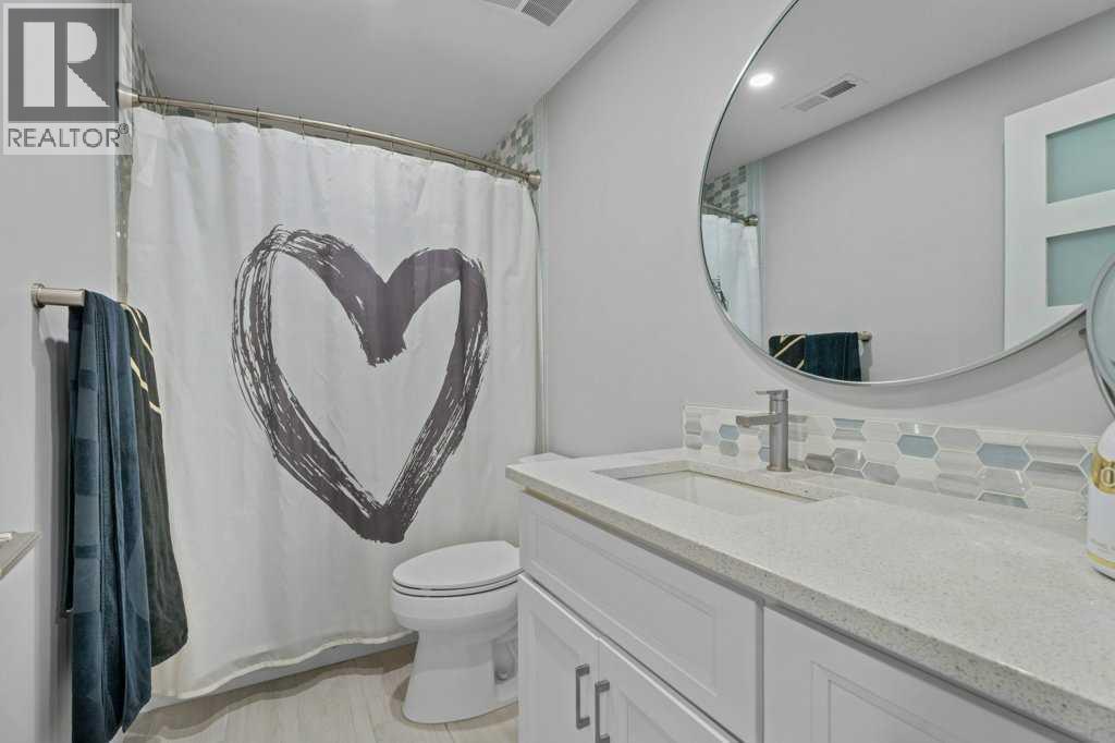 100 Drake Landing Common, Okotoks, Alberta  T1S 2M7 - Photo 41 - A2330045
