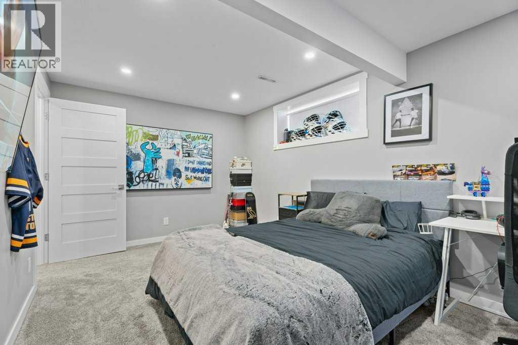 100 Drake Landing Common, Okotoks, Alberta  T1S 2M7 - Photo 38 - A2330045